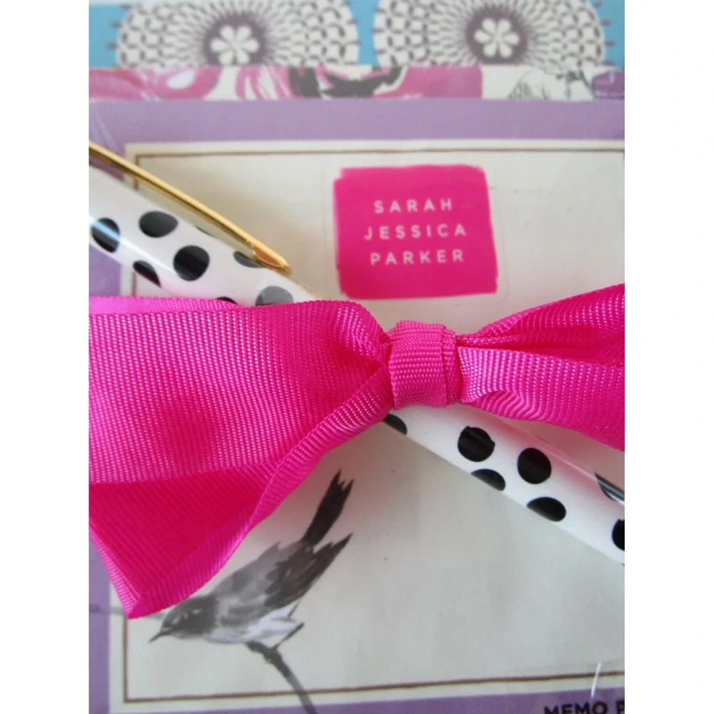 HALLMARK SARAH JESSICA PARKER NEW Lot of 2 Notepad Sets Birds Flowers